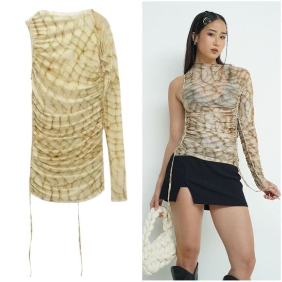Zara Tops - ZARA PRINTED TULLE ASYMMETRIC TOP
LIGHT BROWN